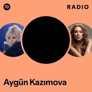 It uslubidagi pozitsiyada qisqa etekdagi qizlar